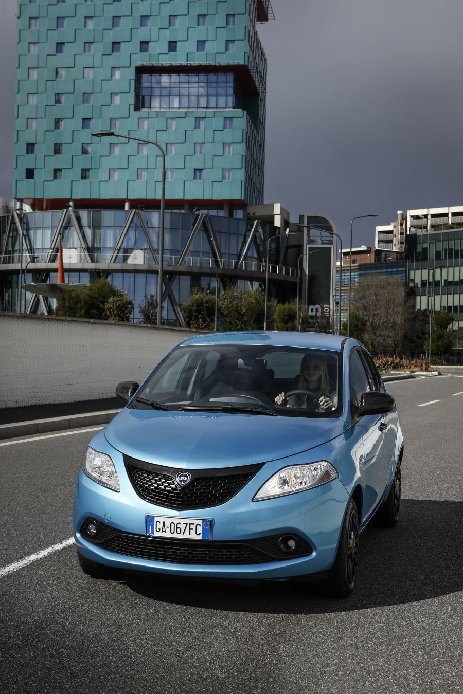  Lancia Ypsilon Hybrid EcoChic Maryne (846) 2020 года  (фото 7 из 32)